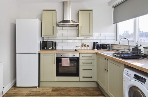 Headingley Apartment | Spacious One Bed Apt in Headingley