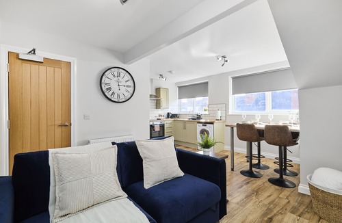 Headingley Apartment | Spacious One Bed Apt in Headingley