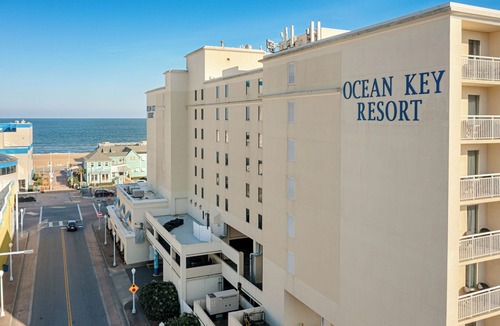 Northeast Virginia Beach Apartment | Spacious One Bedroom Condo