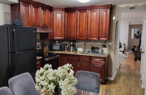 Astoria Heights Apartment | Spacious one bedroom apartment in Astoria