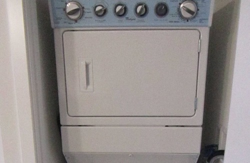 Downtown Apartment | Spacious One Bedroom in Downtown Stamford