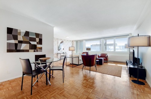 Beacon Hill Apartment | Spacious One Bedroom in Boston's West End