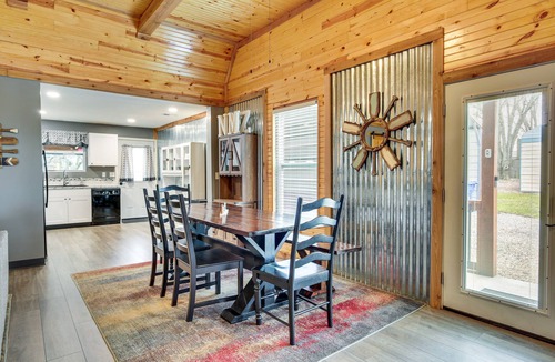 Grantville House | Spacious Ozawkie Home - Near Lake Perry!