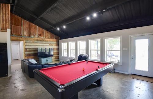 Palo Pinto House | Spacious Palo Pinto Home: Private Dock & Pool