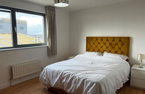 Newhaven Apartment | Spacious Penthouse