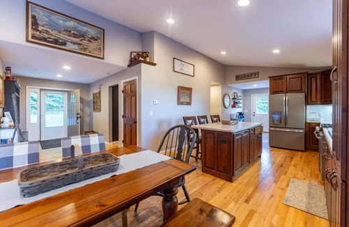 Salisbury Center House | Spacious, Pet-Friendly Adirondack Retreat with Stunning Views