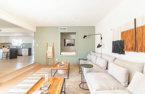 Tucson House | Spacious Pet-Friendly Winter Getaway with Firepit Pool Mountain Views