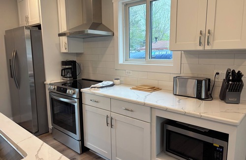 Plymouth House | Spacious Plymouth home 30 minutes to Ann Arbor/5 minutes to downtown Plymouth