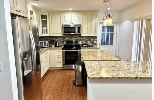 Greater Northdale House | Spacious Pool Home 4BD/3BA