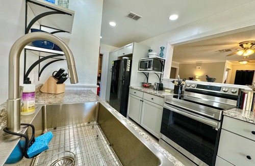 Dunnellon House | Spacious Pool Home near Rainbow Springs!