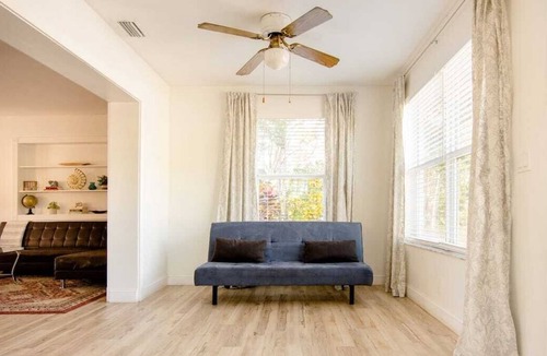 North Miami Beach House | Spacious Pool Oasis w/ Washer&Dryer