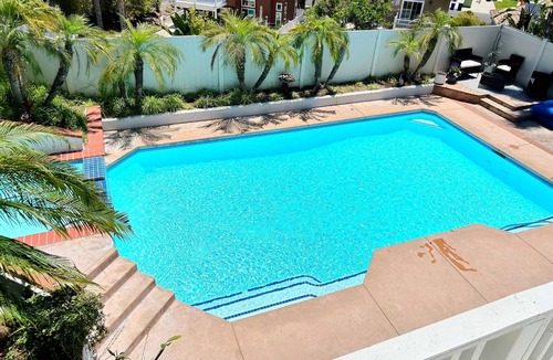Vista House | Spacious Poolside Oasis - Right Next to Beach and Legoland