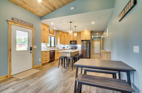 Preston House | Spacious Preston Home w/Fire Pit!