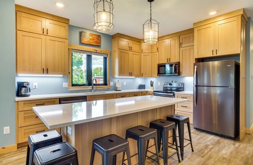 Preston House | Spacious Preston Home w/Fire Pit!