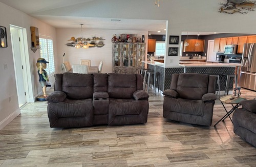 Deep Creek House | Spacious Private Home 4BR 3 BA w/Heated Pool