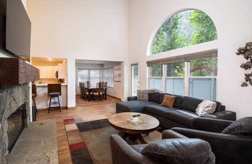 Ketchum House | Spacious, private home .6 mi from downtown Ketchum