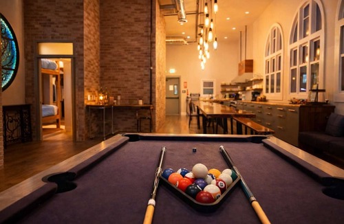 Stockton Hotel | Spacious Private Retreat with Event Spaces