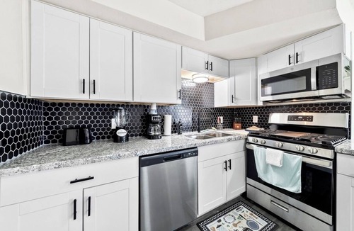 Tucson House | Spacious & Private Tucson Getway Near Downtown!