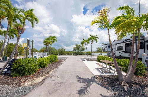 Sugarloaf Key RV Rental | Spacious Pull-Through RV Lot at Sugarloaf Key with Pool, Saltwater Lake Access & Tiki Bar