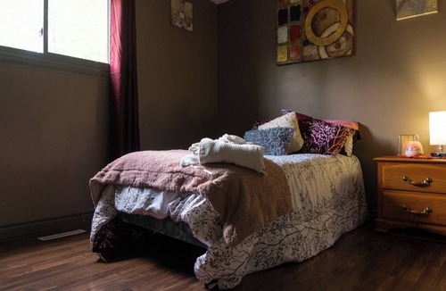Thunder Bay Apartment | Spacious Queen Bed Home: A perfect 5-star Long Term Stay