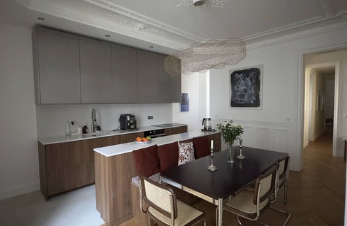 Saint-Vincent-de-Paul Apartment | Spacious, Quiet and Elegant Apartment in Paris