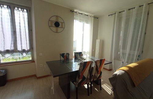 Pouzac Apartment | Spacious, quiet apartment