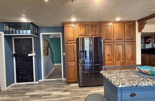 Lebanon House | Spacious, Quiet, & Cozy 3 BR Home in Lebanon! Pet-Friendly!