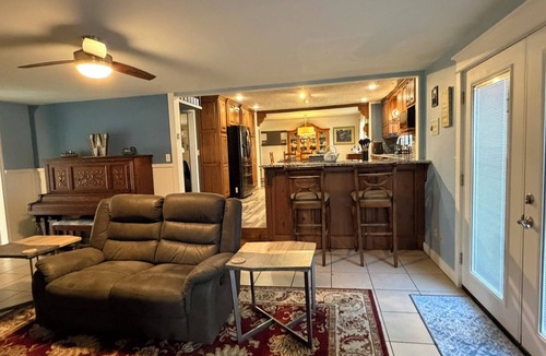 Lebanon House | Spacious, Quiet, & Cozy 3 BR Home in Lebanon! Pet-Friendly!
