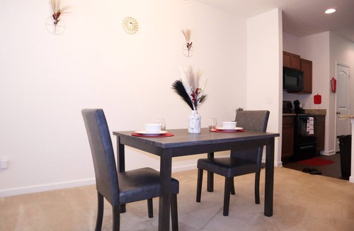 New Castle House | Spacious Ranch home in Quiet Community with a Modern Touch