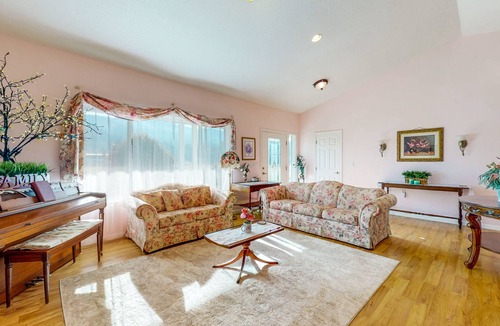 Mill City House | Spacious Ranch Home with Sprawling Yard