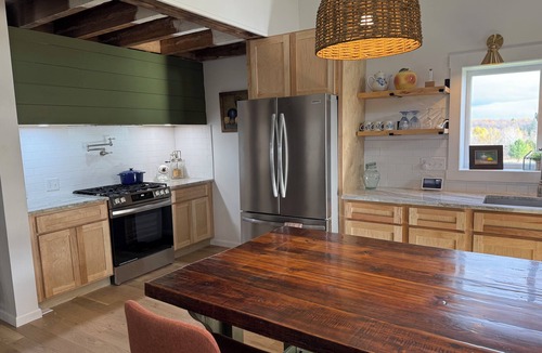 De Peyster Other | Spacious Remodeled Country Farmhouse