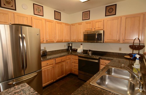Mountain House Condo | Spacious Remodeled Unit+Loft, Central Location, Great for Large Families, Groups