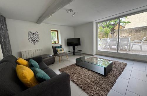 Decines-Charpieu Villa | Spacious renovated villa Groupama Stadium LDLC