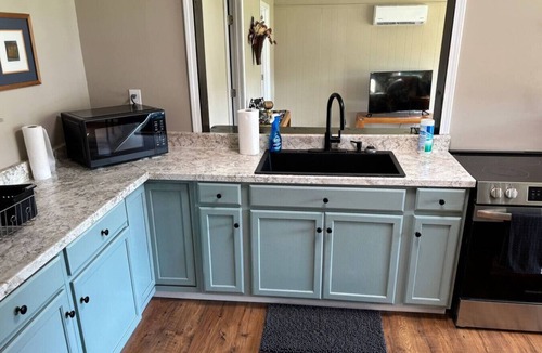 Middlesboro House | Spacious Renovated Ranch Retreat near Tackett Creek & Cumberland Gap Park, & LMU