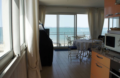 Arcachon Apartment | Spacious Rental with stunning seaview in a calm place of Arcachon