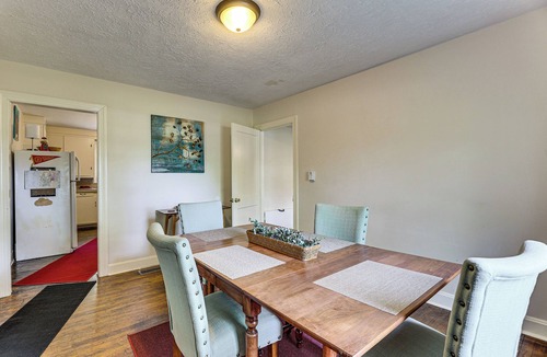 Tuskegee House | Spacious Retreat, 2 Miles to Tuskegee University