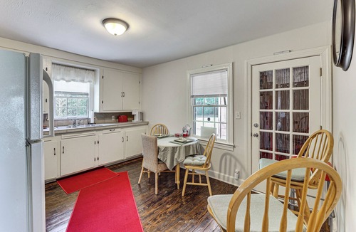 Tuskegee House | Spacious Retreat, 2 Miles to Tuskegee University