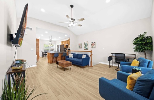 Clarksville Apartment | Spacious retreat close to Louisville attractions