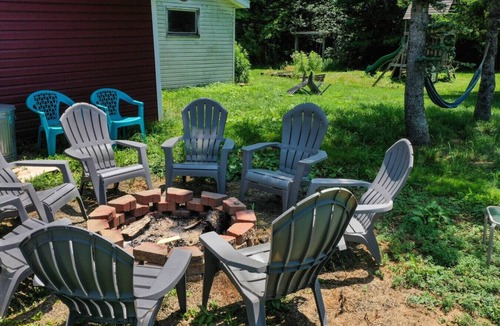 Ripley House | Spacious Retreat: Firepit, Back Deck, Modern Home