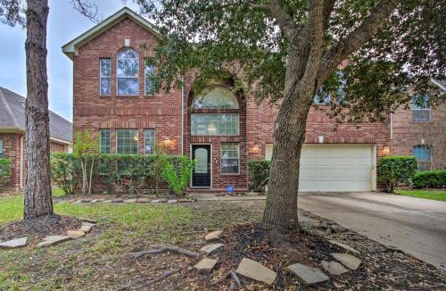 Clodine House | Spacious Richmond Home: Close to Parks & Shopping