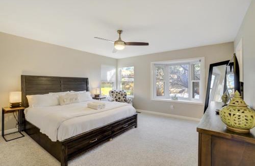Rockrimmon House | Spacious Rockrimmon Getaway - Sleeps 14 - GameRoom