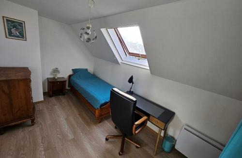 Le Pecq House | Spacious Room for Rent in Le Pecq