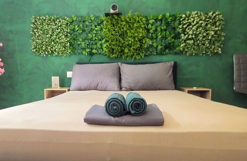 Saint-Salvayre Bed & Breakfast | Spacious room