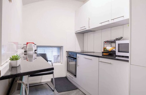 Seebach House | Spacious Room Zurich | Terrace Access | Tram at Door