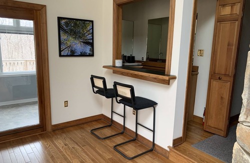 Mechanicsville House | Spacious RVA retreat home - The Creek House at Hanover