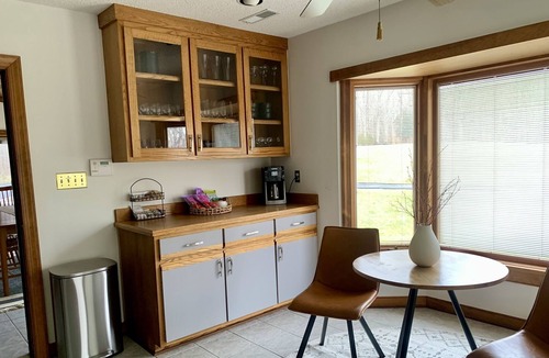 Mechanicsville House | Spacious RVA retreat home - The Creek House at Hanover