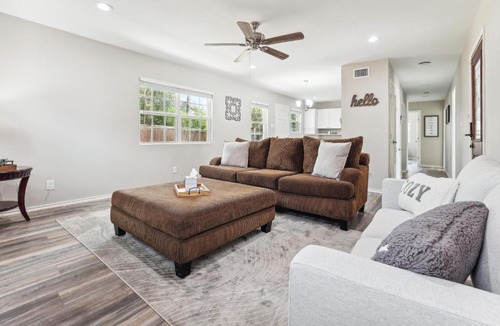 Shearer Hills - Ridgeview House | Spacious San Antonio Retreat w/Private Patio!