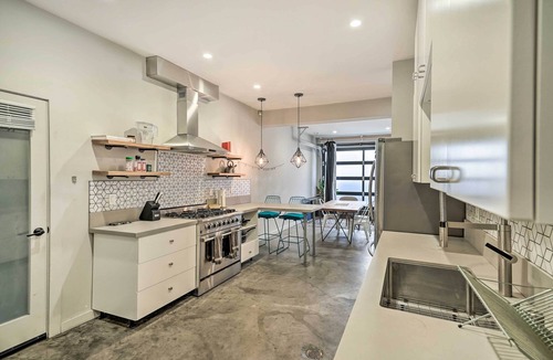 South of Market Apartment | Spacious San Francisco Apt: Balcony w/ Grill!