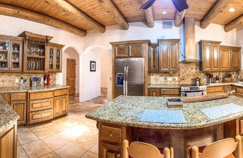 La Tierra House | Spacious Santa Fe Retreat Near Downtown ,Views & Pet Friendly