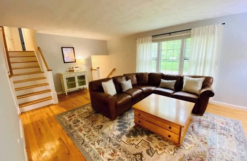Geyser Crest House | Spacious Saratoga Home Near SPAC & Track | Dogs